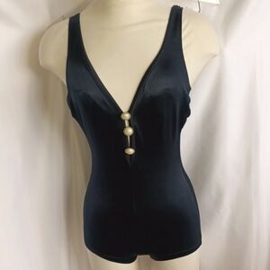 VTG Slim Allure Women’s 10 Black One Piece Suit  Slimming VTG Silhouette, 24" L